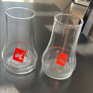 Vintage 1970s 7uP glasses- Set of 2